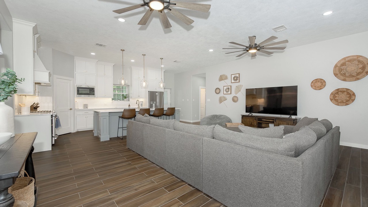 Photo of Livingroom in Bryan