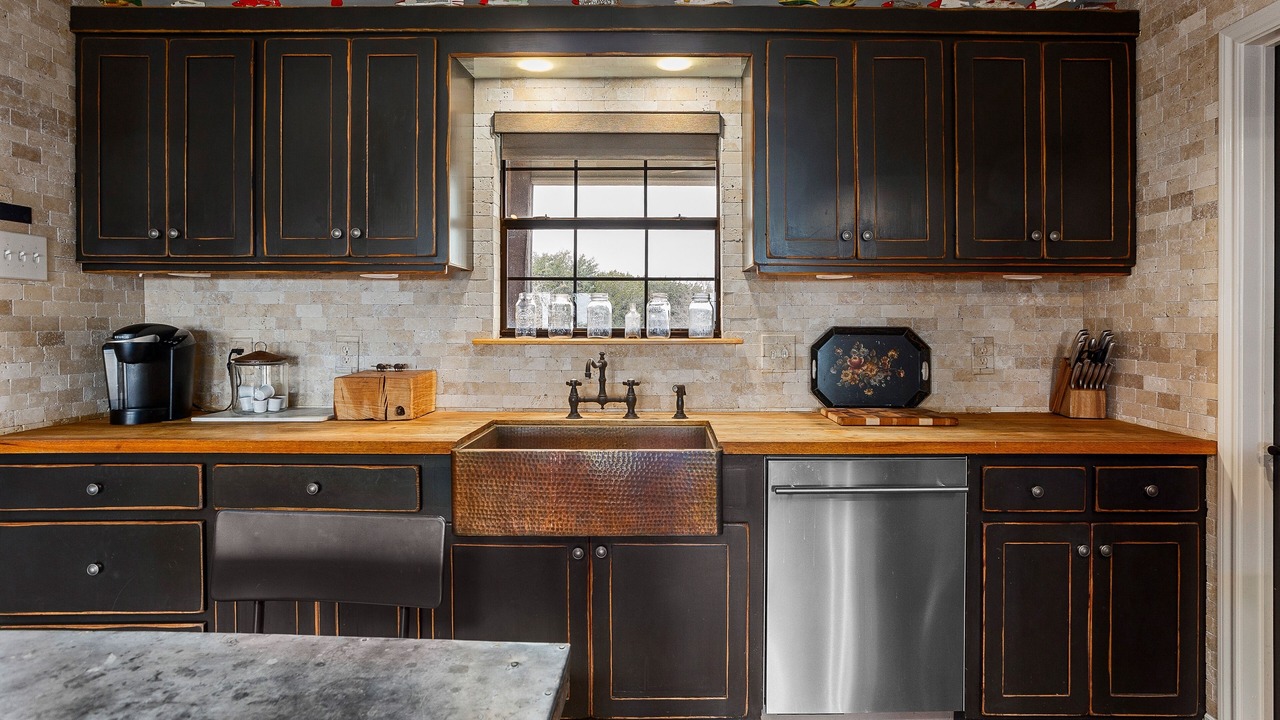 Photo of Kitchen in Glen Rose