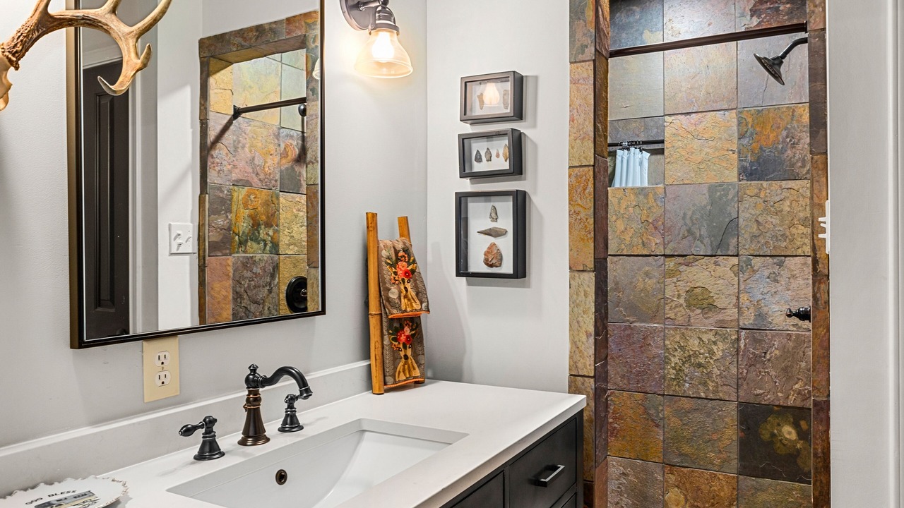 Photo of Bathroom in Glen Rose