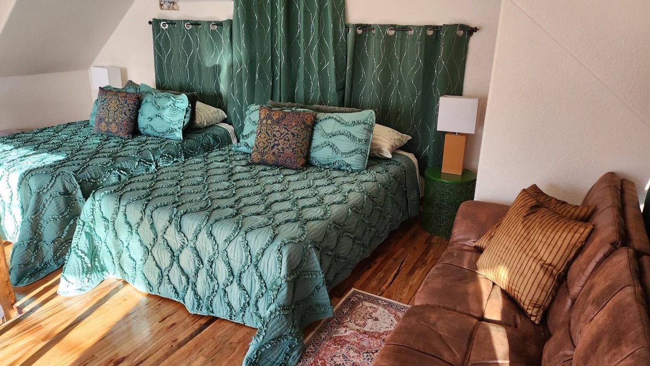 Photo of Bedroom in Cayuga