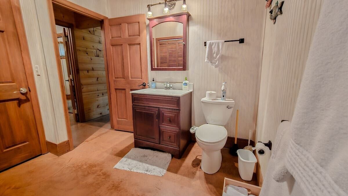 Photo of Bathroom in Marion