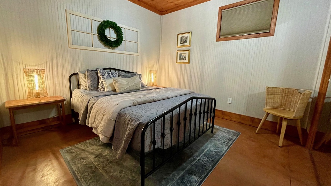 Photo of Bedroom in Marion