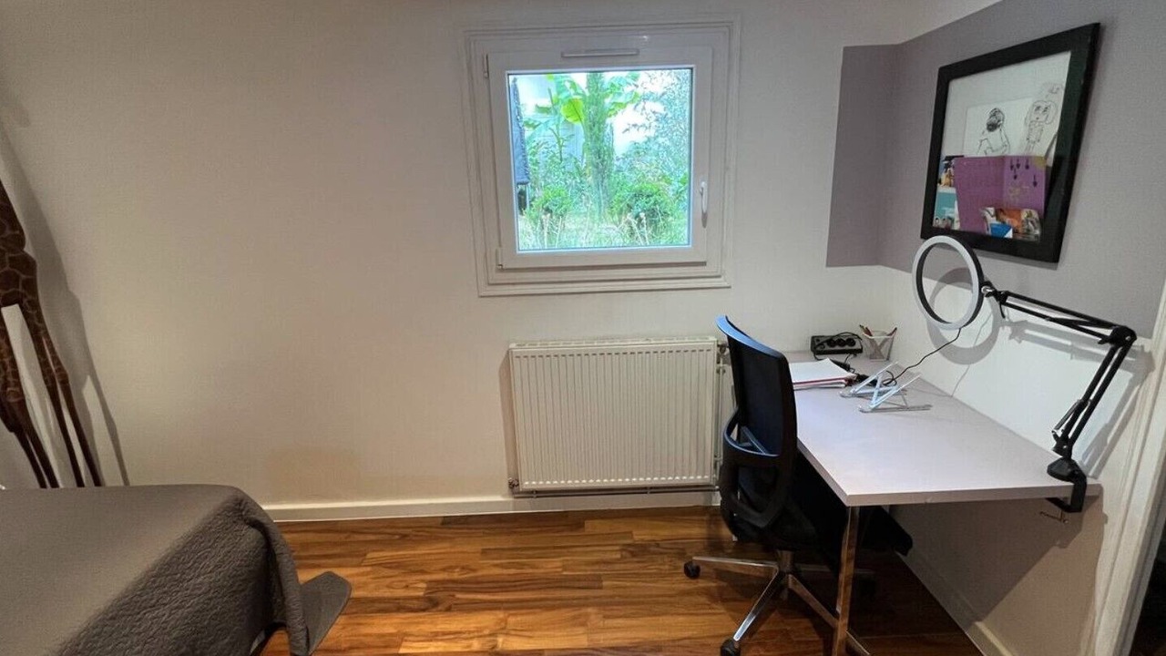 Photo of Bedroom in Houilles