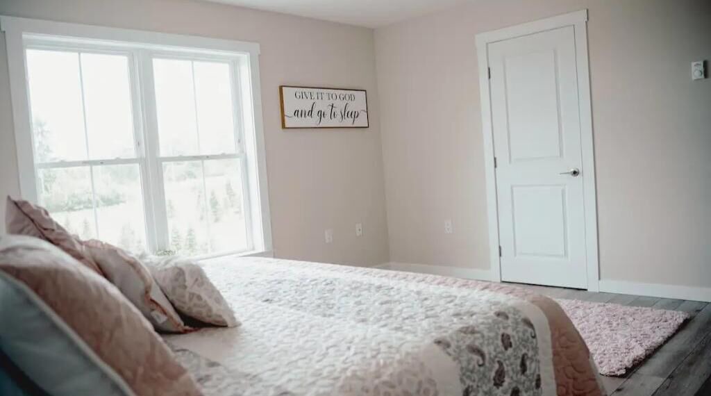 Photo of Bedroom in Town of Reading