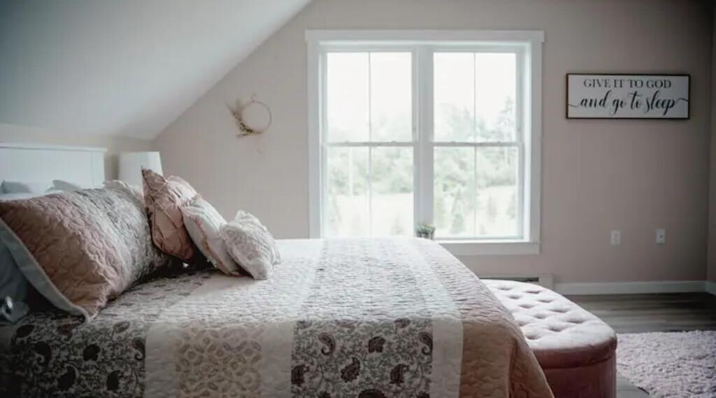 Photo of Bedroom in Town of Reading