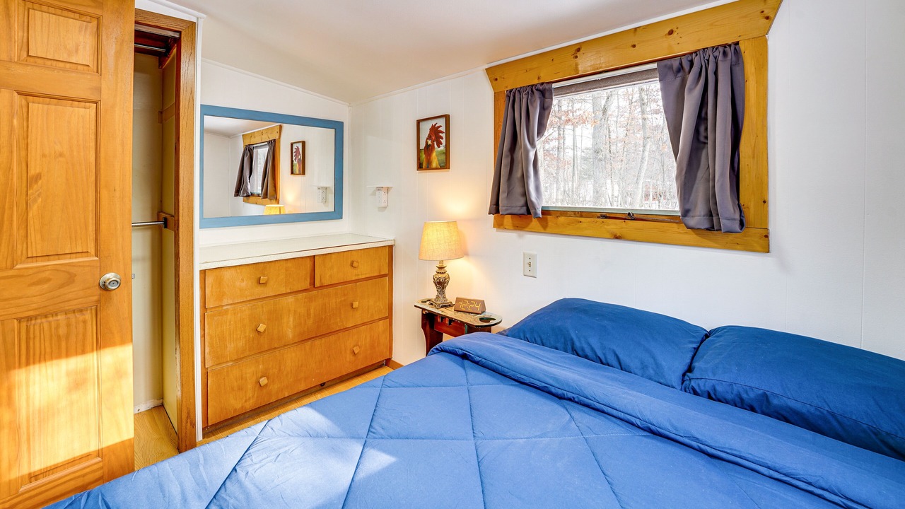 Photo of Bedroom in Irons
