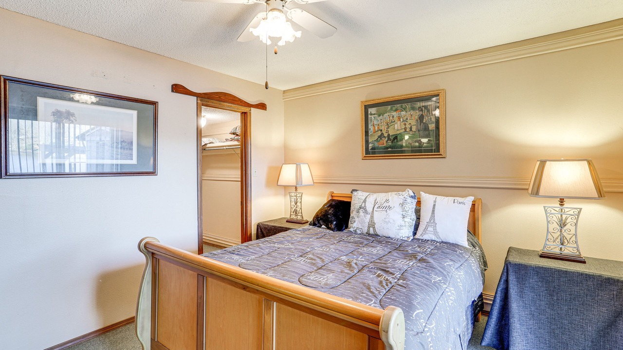 Photo of Bedroom in Cherokee Village