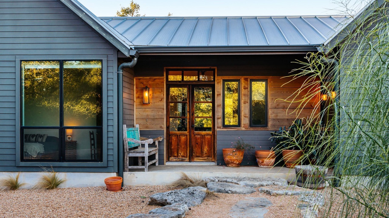 Photo of Patio Balcony in Driftwood