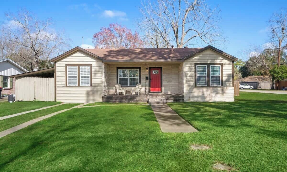 Photo of Outdoor in Baytown