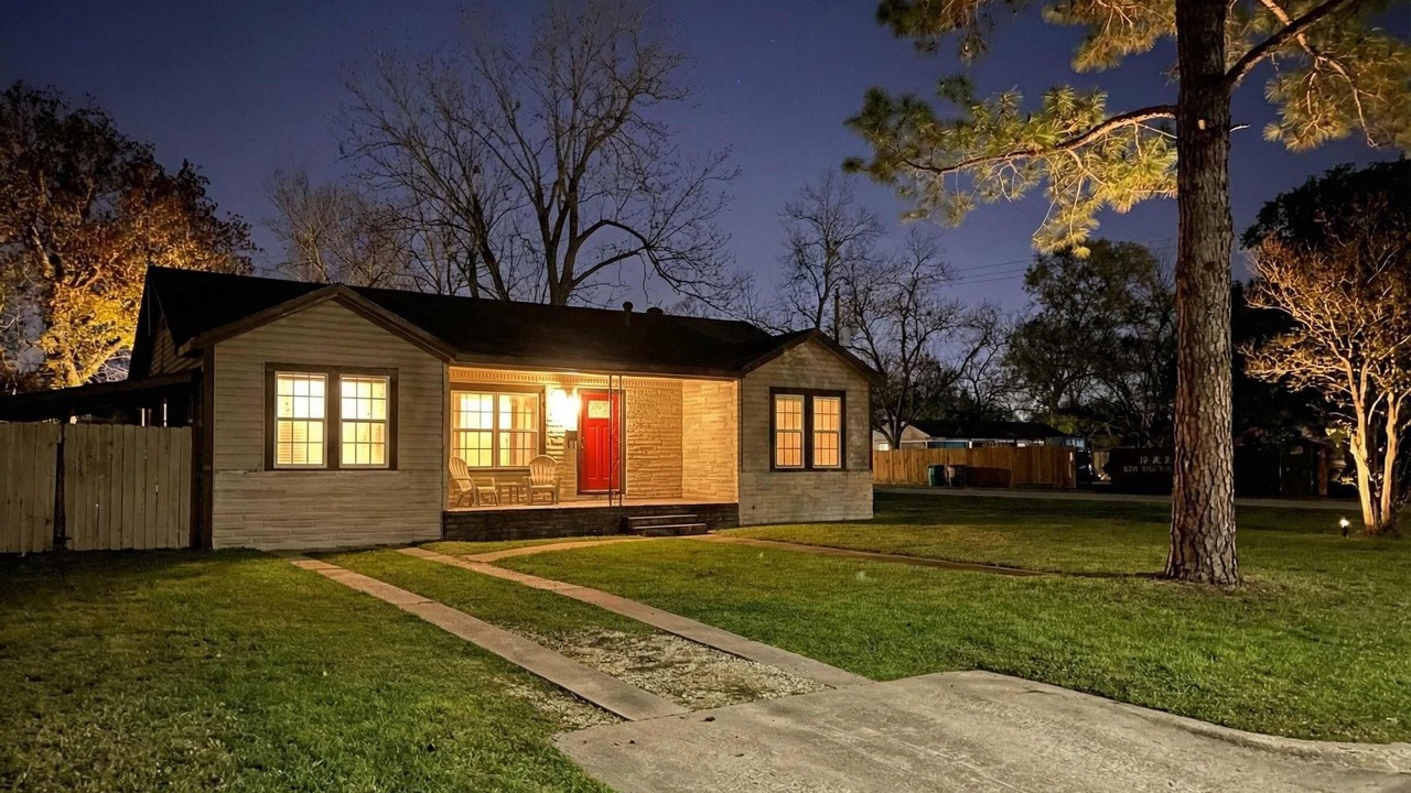 Photo of Outdoor in Baytown