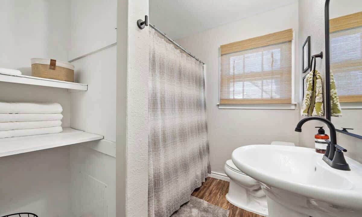 Photo of Bathroom in Baytown