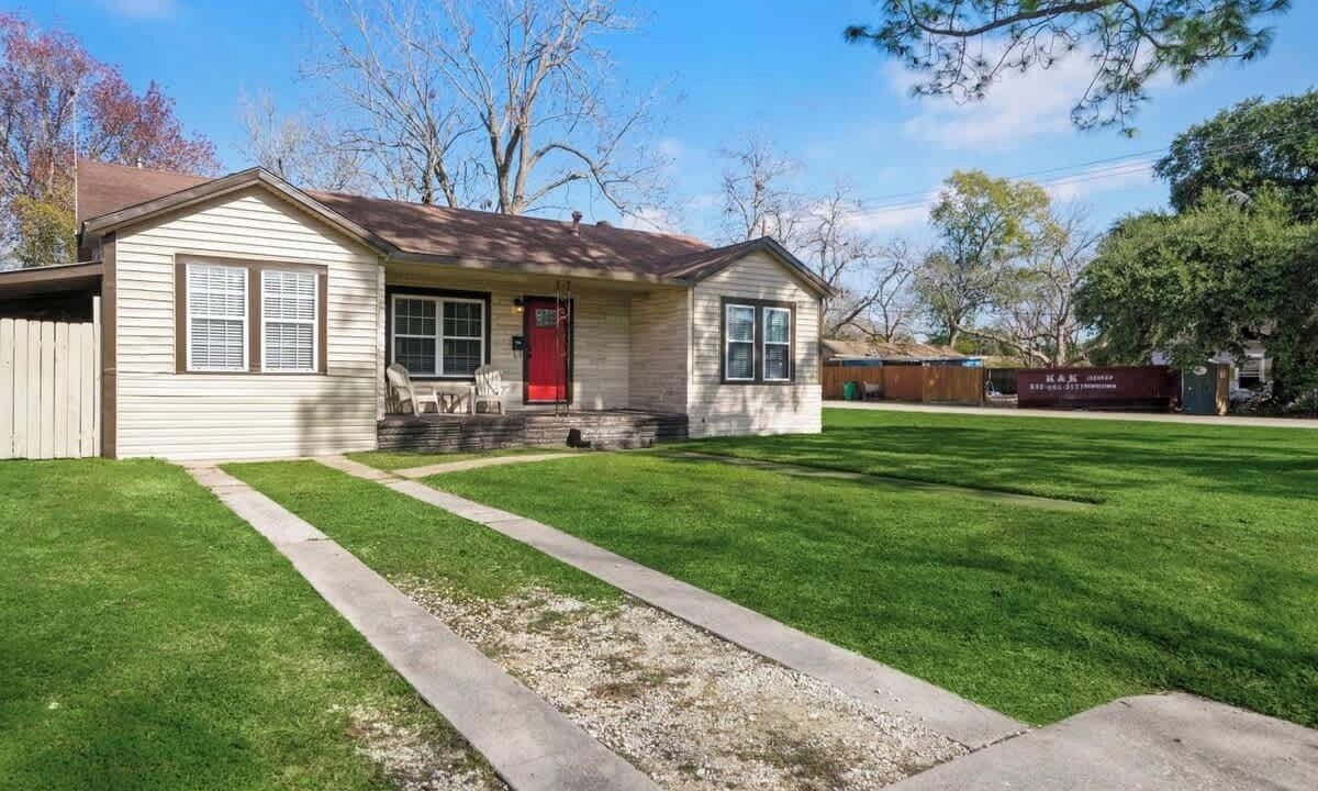 Photo of Outdoor in Baytown
