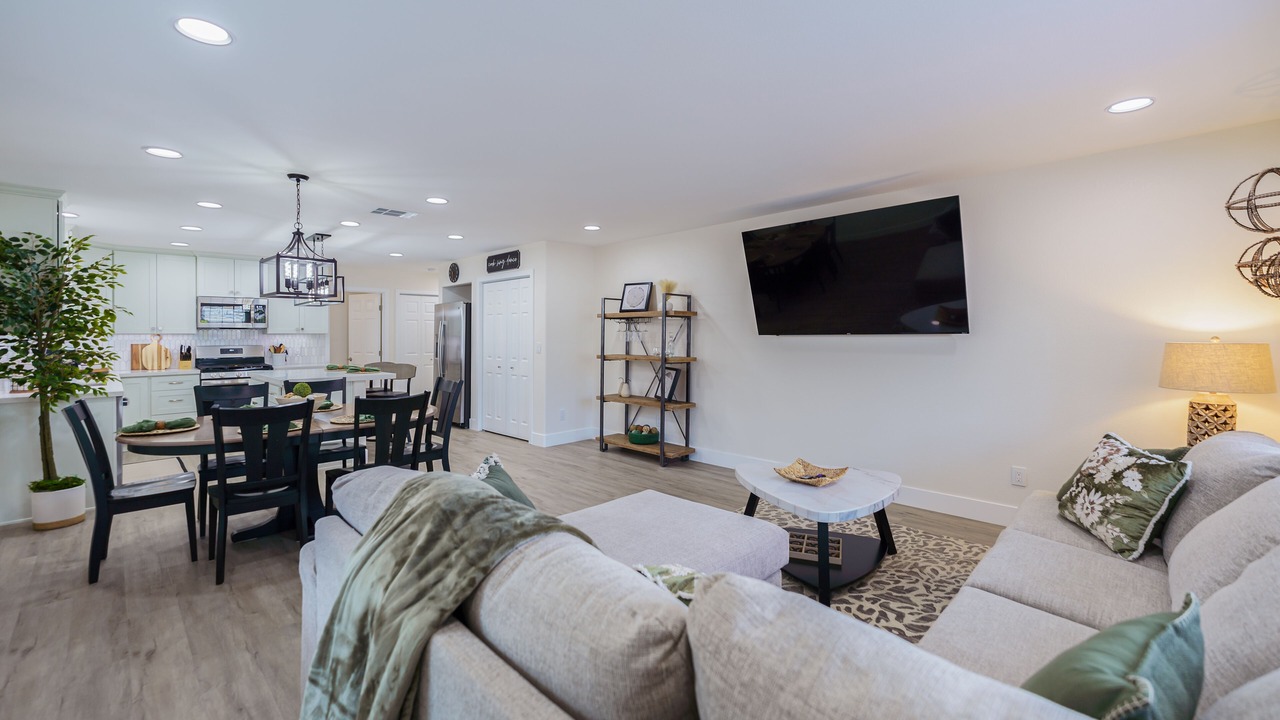 Photo of Livingroom in Roseville