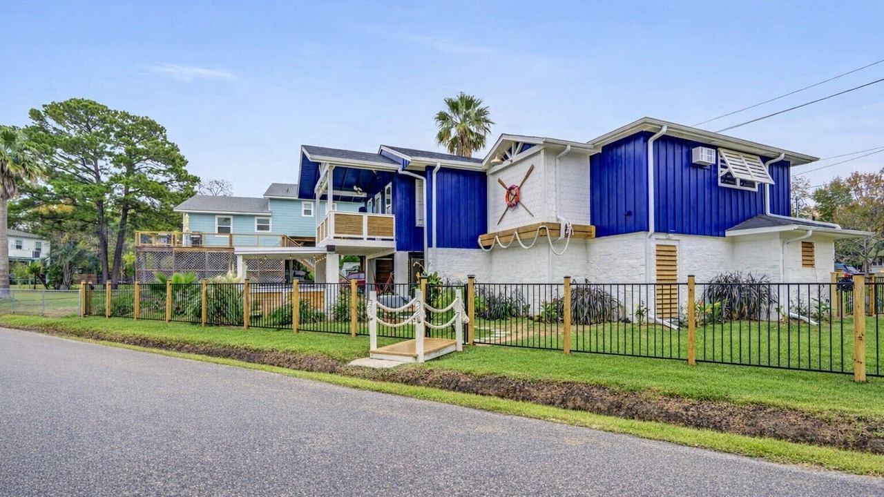 Photo of Outdoor in Clear Lake Shores