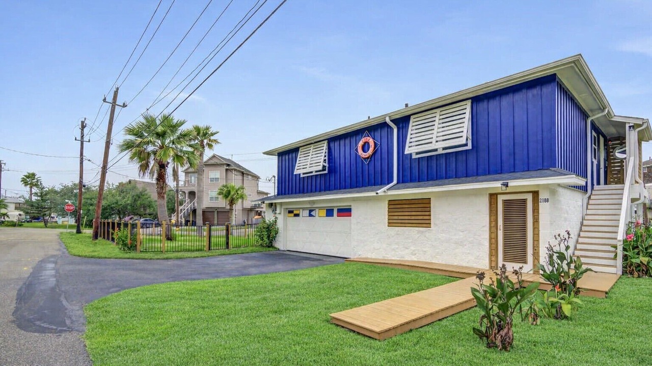 Photo of Outdoor in Clear Lake Shores