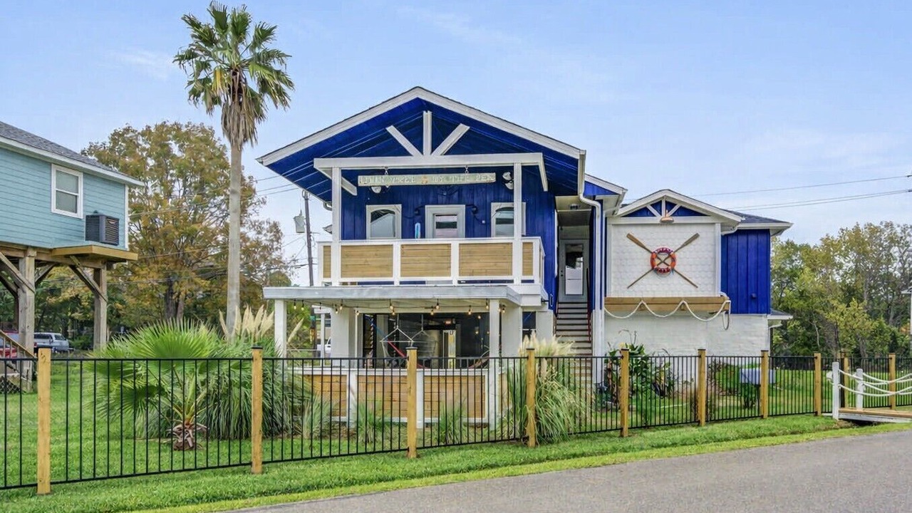 Photo of Outdoor in Clear Lake Shores