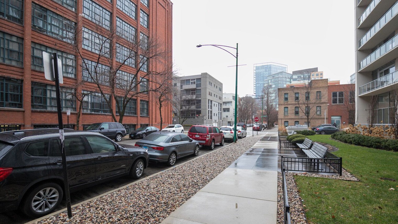 Photo of Outdoor in River West