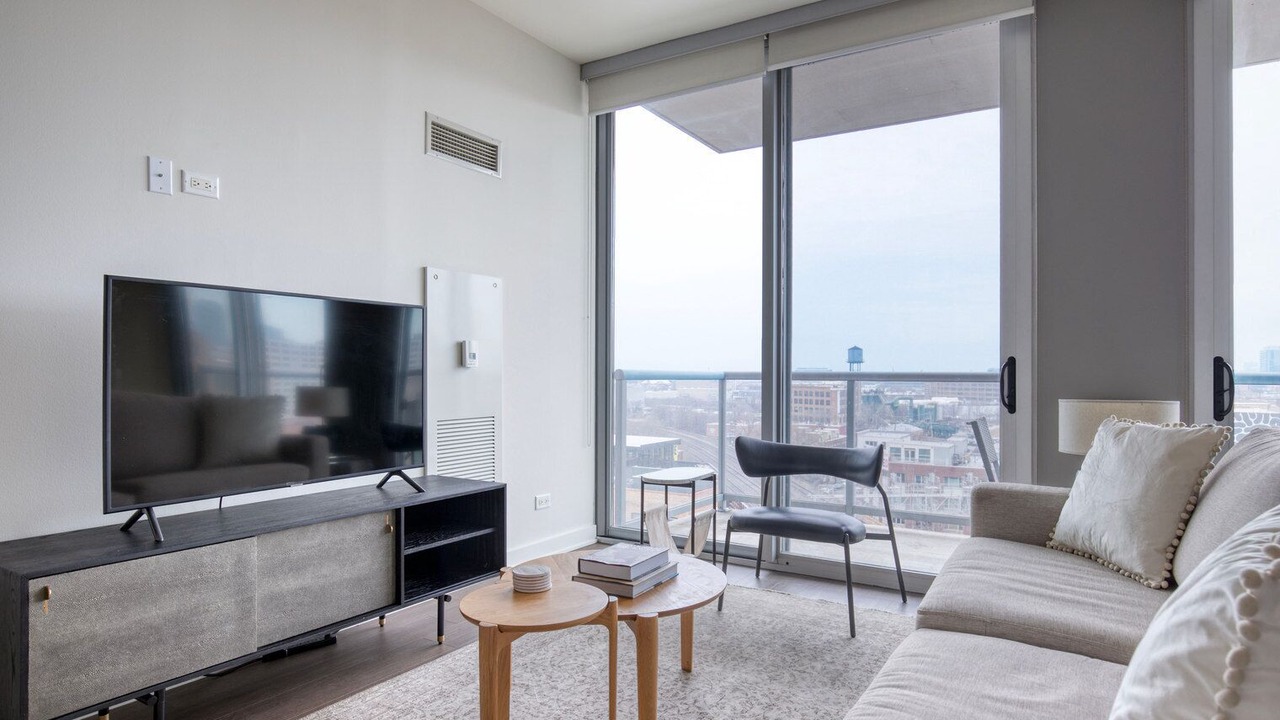 Photo of Livingroom in River West