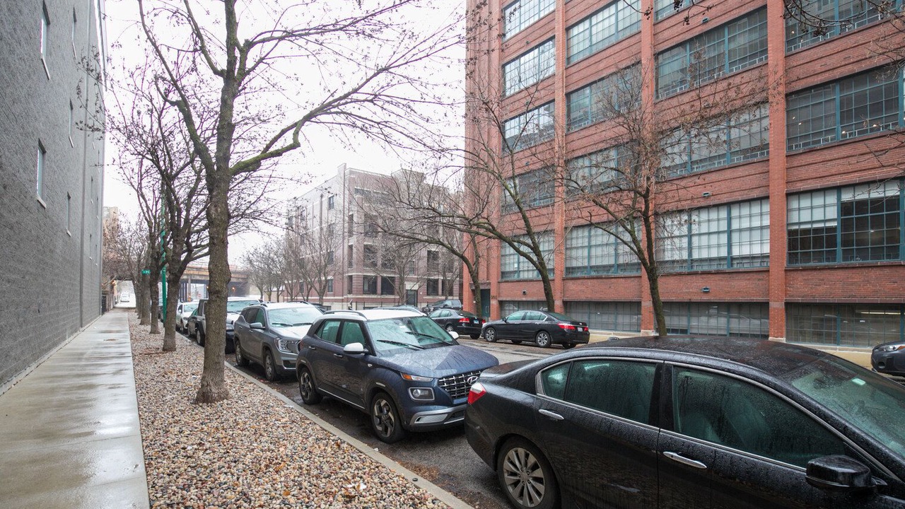 Photo of Outdoor in River West