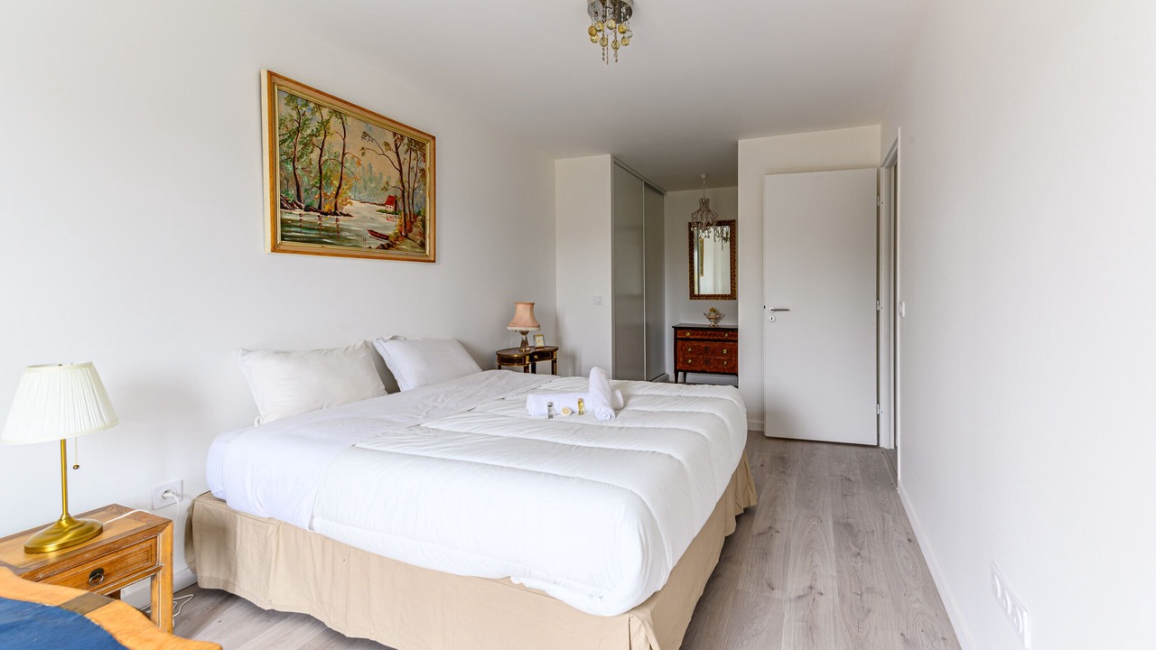 Photo of Bedroom in Saint-Ouen