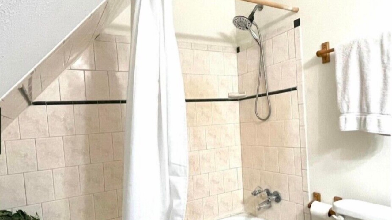 Photo of Bathroom in Poplarville