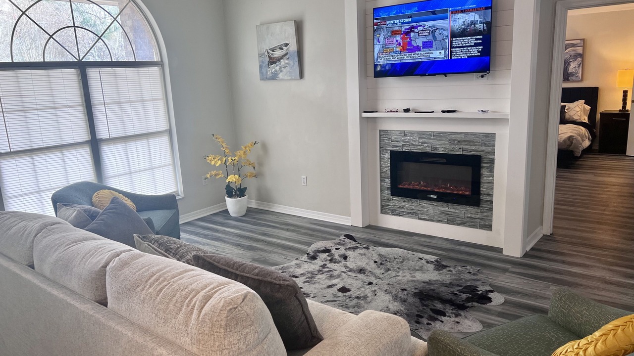 Photo of Livingroom in Lake City