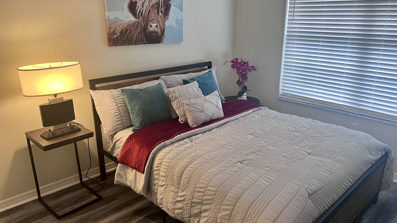 Photo of Bedroom in Lake City
