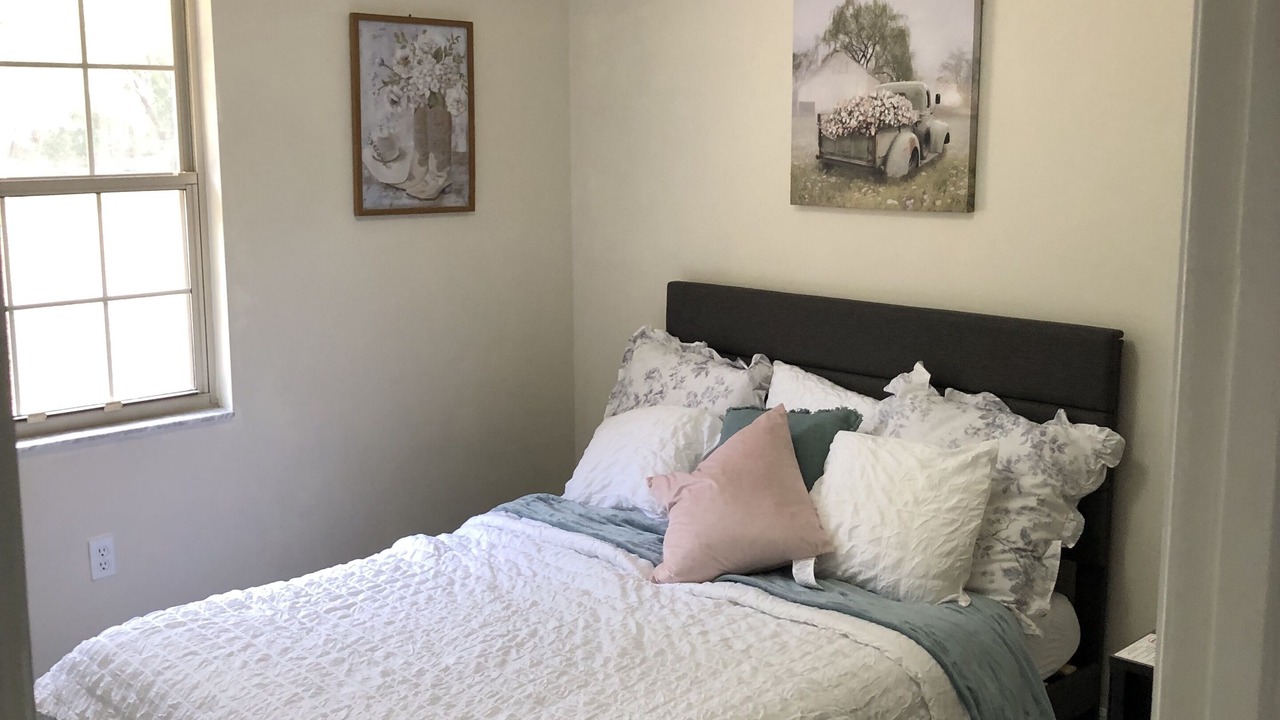 Photo of Bedroom in Lake City