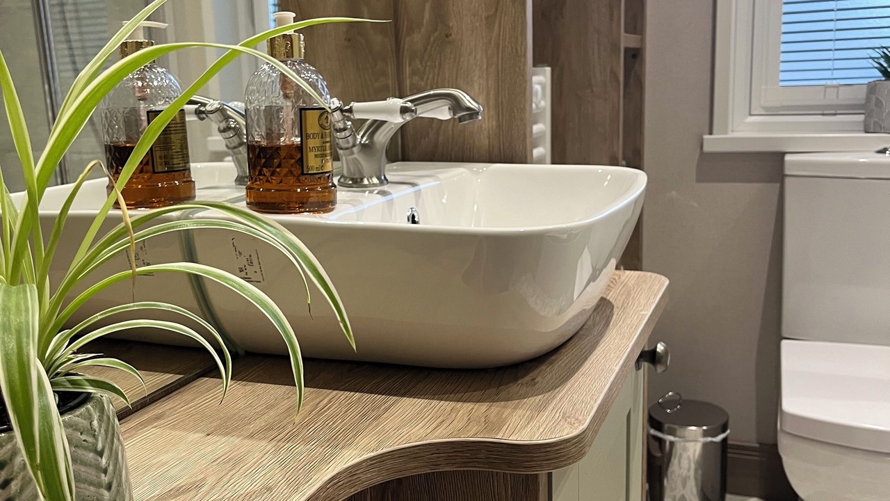 Photo of Bathroom in Woodhall Spa