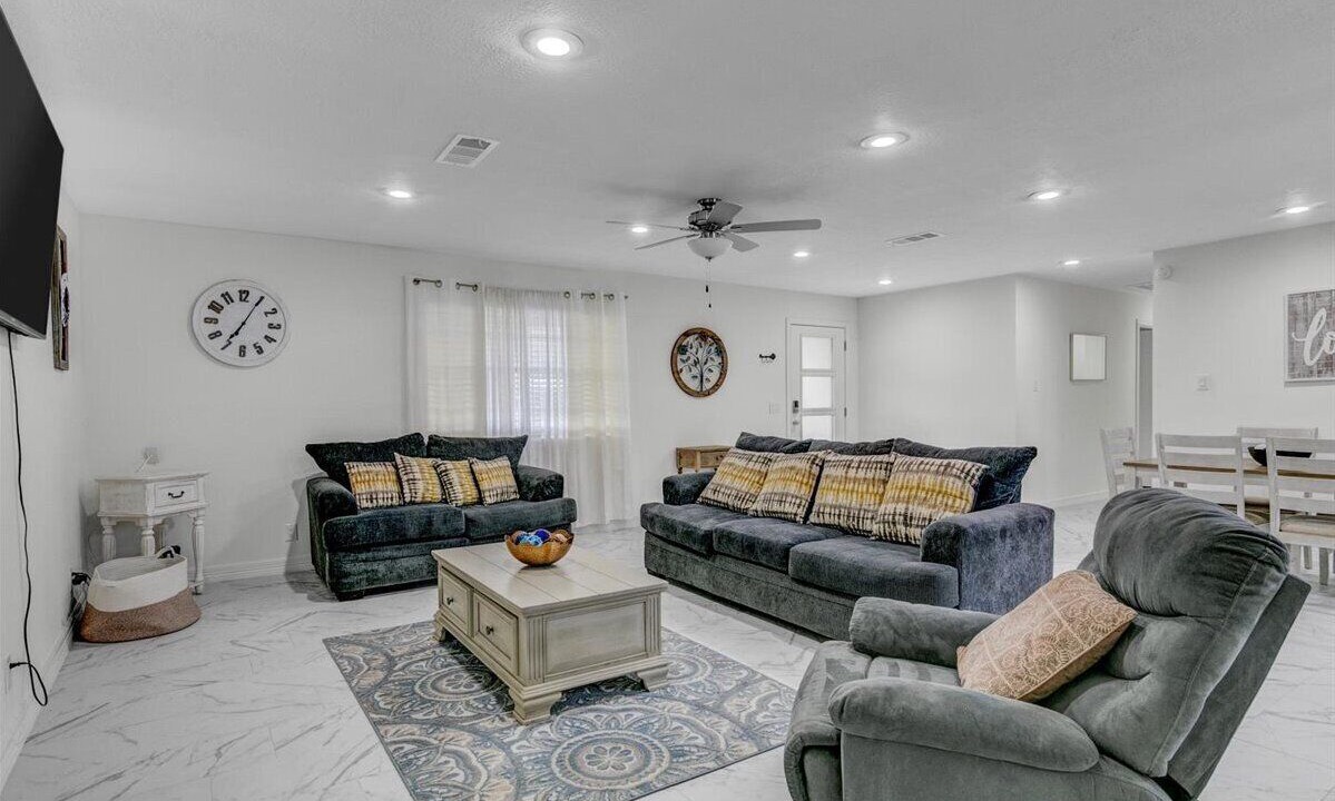 Photo of Livingroom in Voth