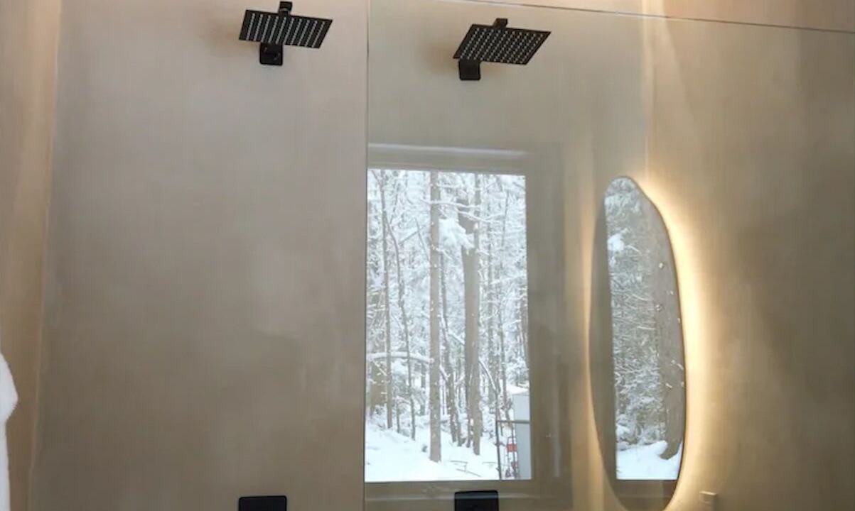 Photo of Bathroom in Stratton and Bromley Ski Areas