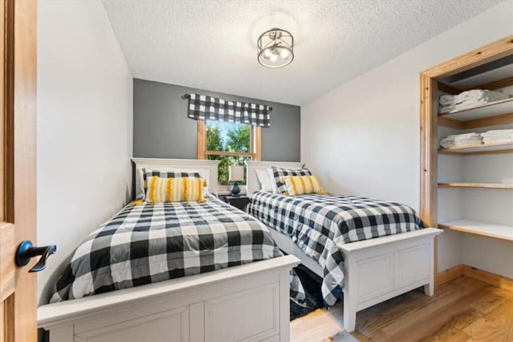 Photo of Bedroom in La Farge