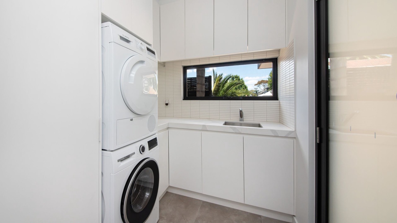 Photo of Others in Sandringham