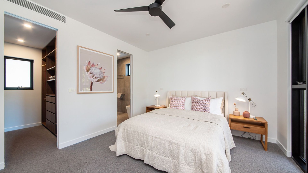 Photo of Others in Sandringham