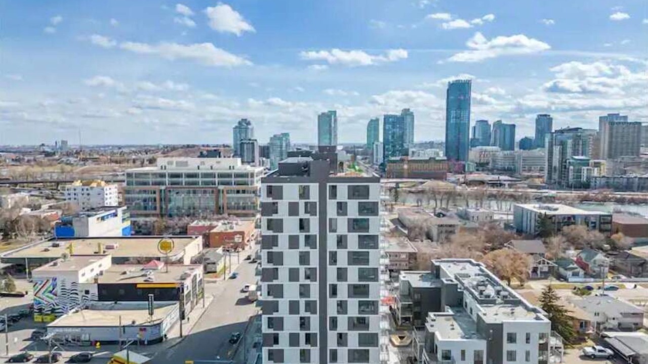 Photo of Outdoor in Crescent Heights