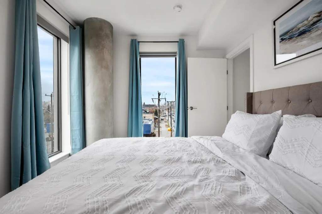 Photo of Bedroom in Crescent Heights