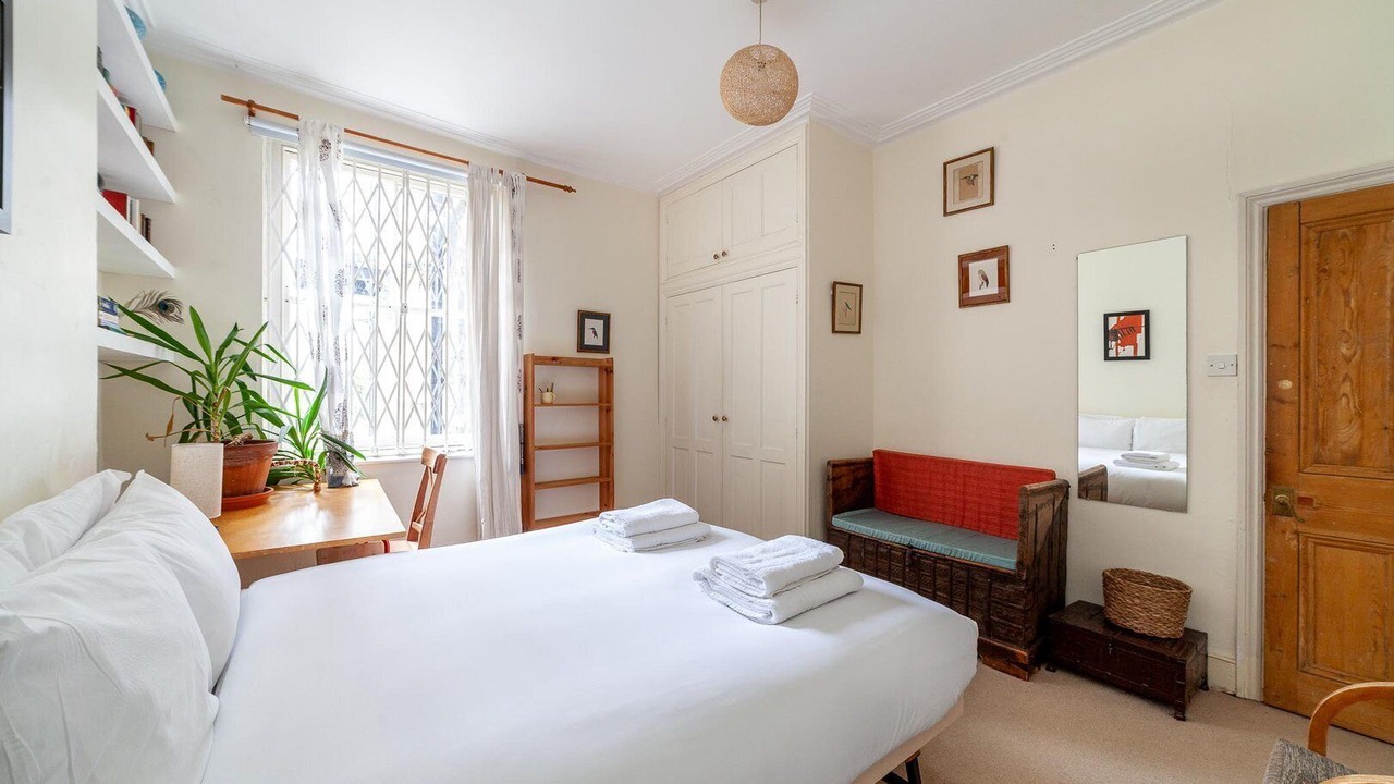 Photo of Bedroom in Vassall