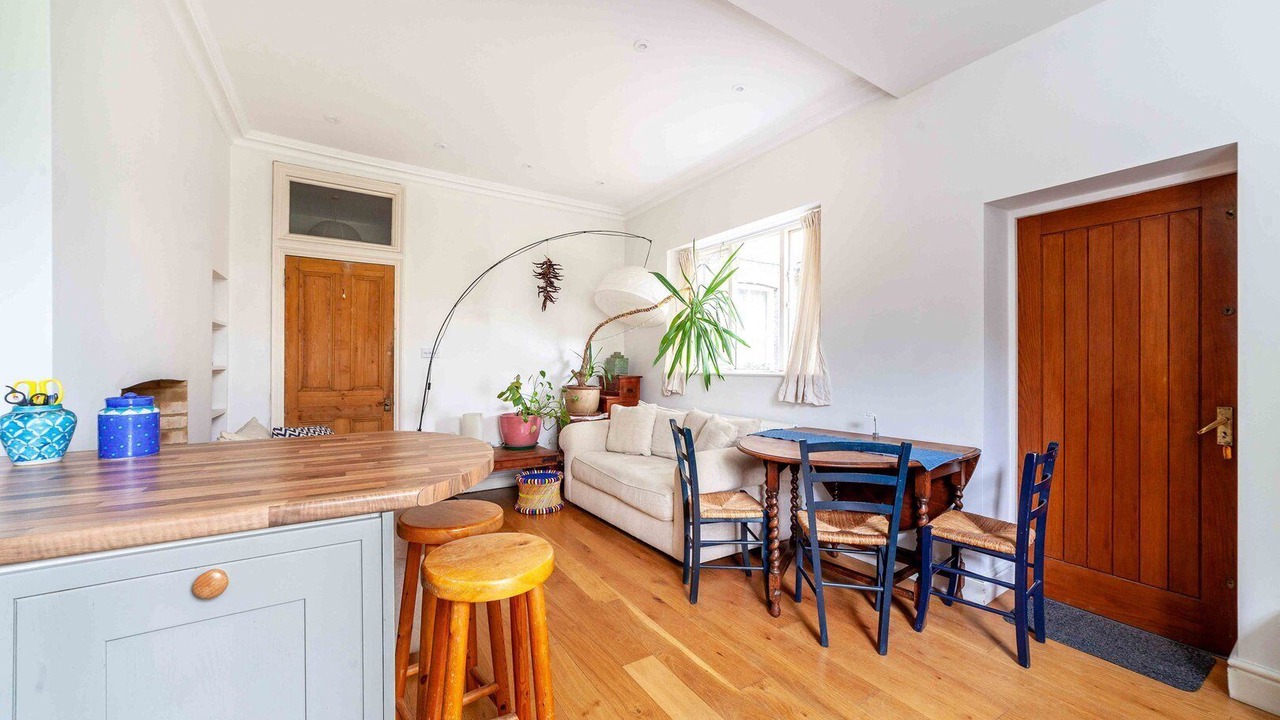 Photo of Others in Vassall