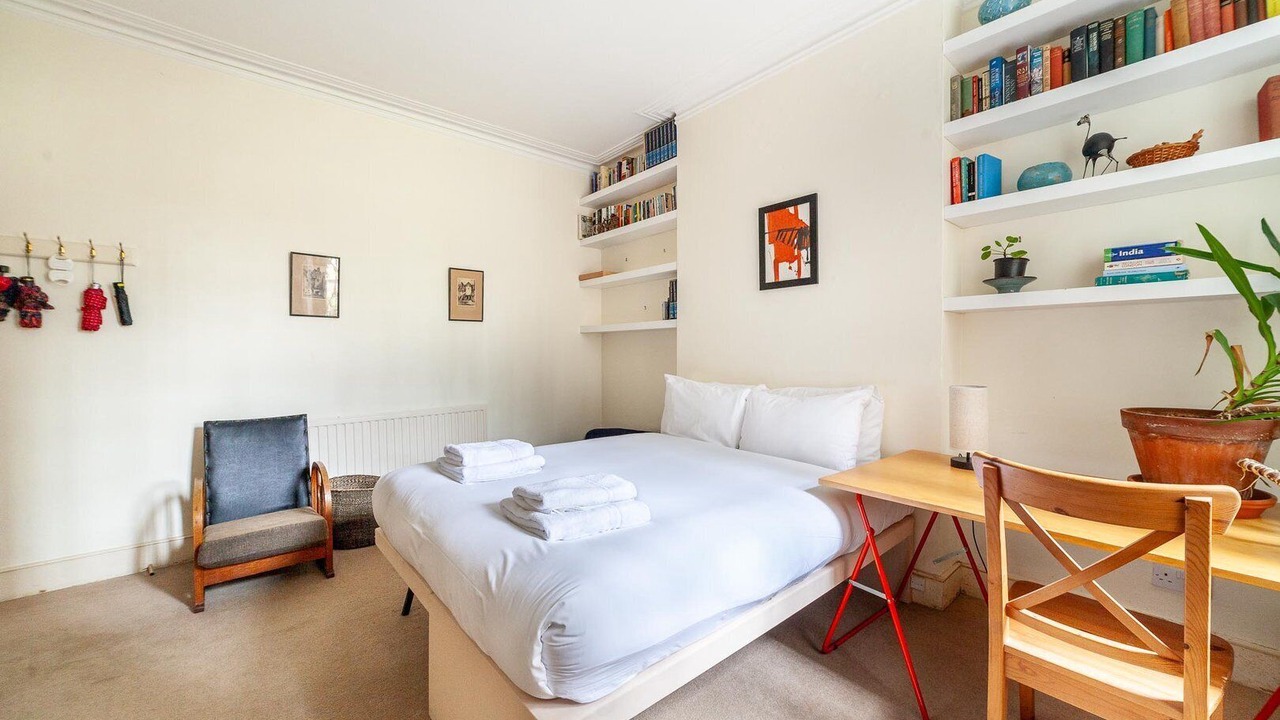 Photo of Bedroom in Vassall