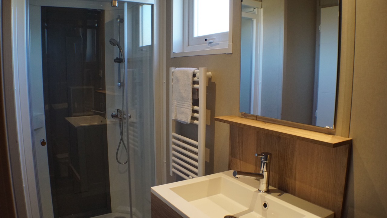 Photo of Bathroom in Monampteuil