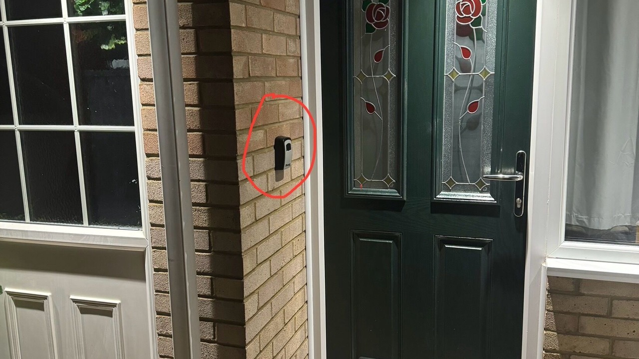 Photo of Outdoor in Tea Green