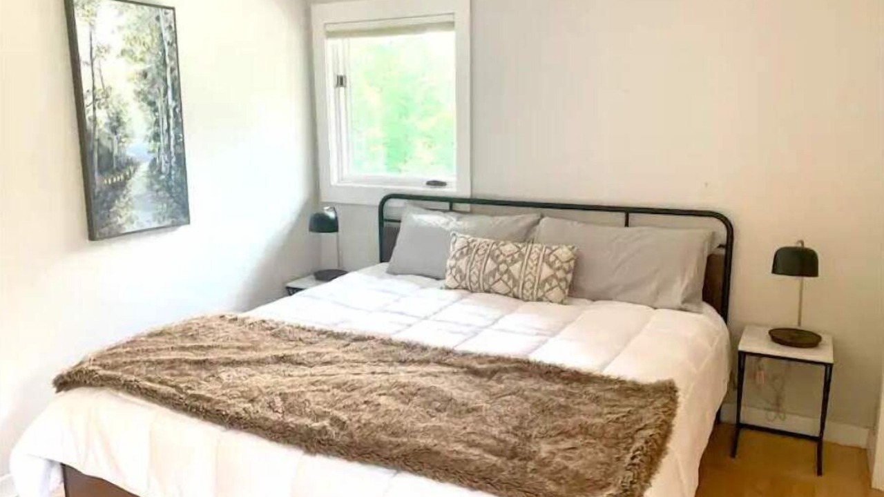 Photo of Bedroom in Bristol Hills