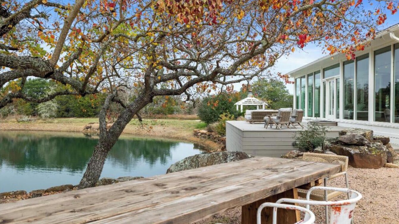 Photo of Patio Balcony in Round Top