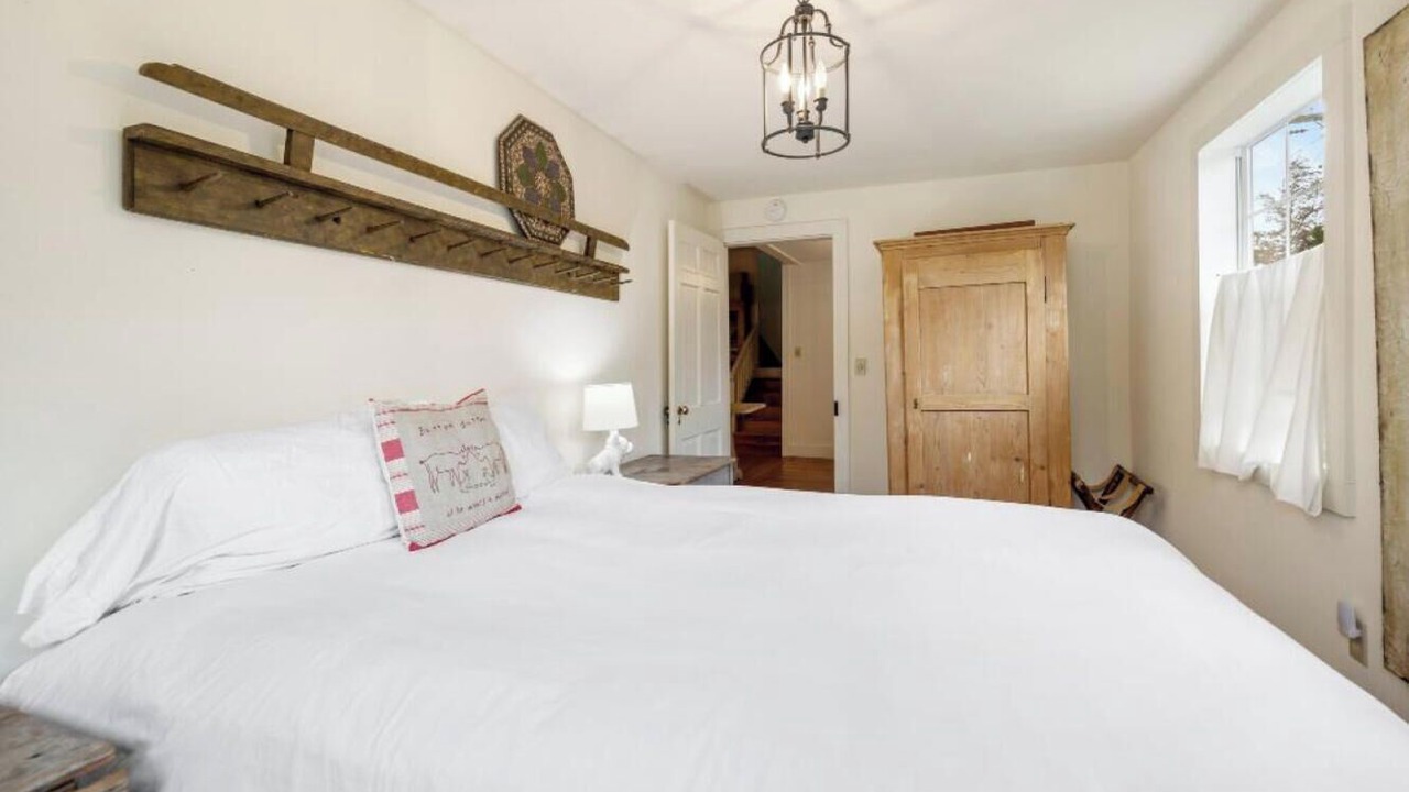 Photo of Bedroom in Warrenton