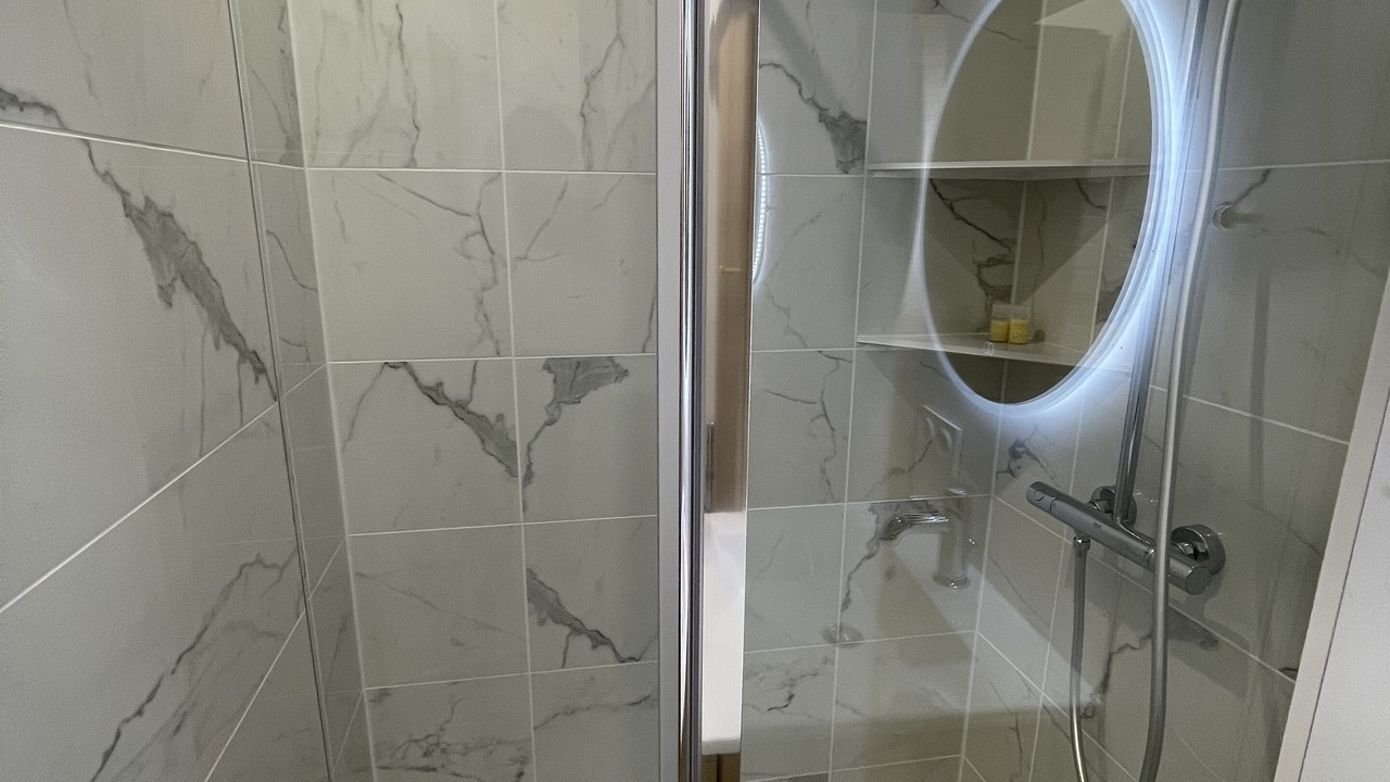 Photo of Bathroom in 7th Arrondissement