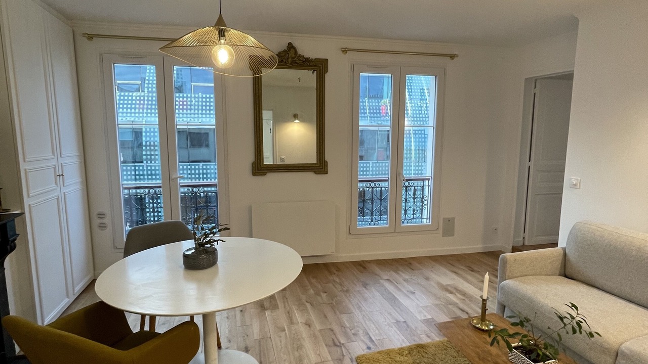 Photo of Livingroom in 7th Arrondissement