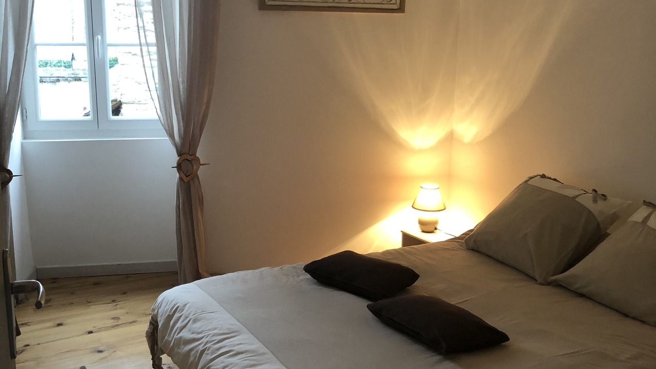 Photo of Bedroom in Aste-Beon