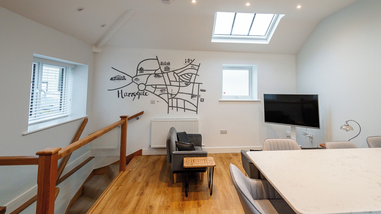 Photo of Livingroom in Harrogate City Centre