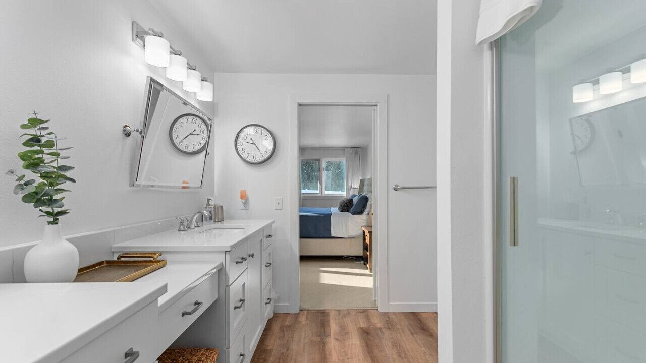 Photo of Bathroom in Howard
