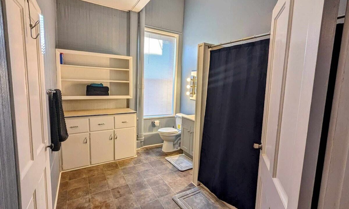 Photo of Bathroom in Robinson